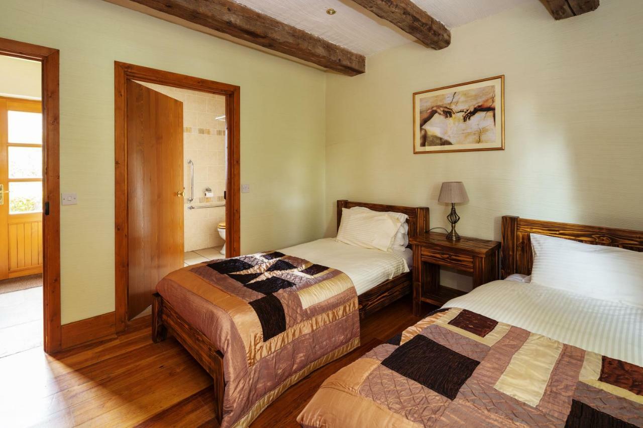 Croneybyrne Courtyard Villa Clara Exterior foto